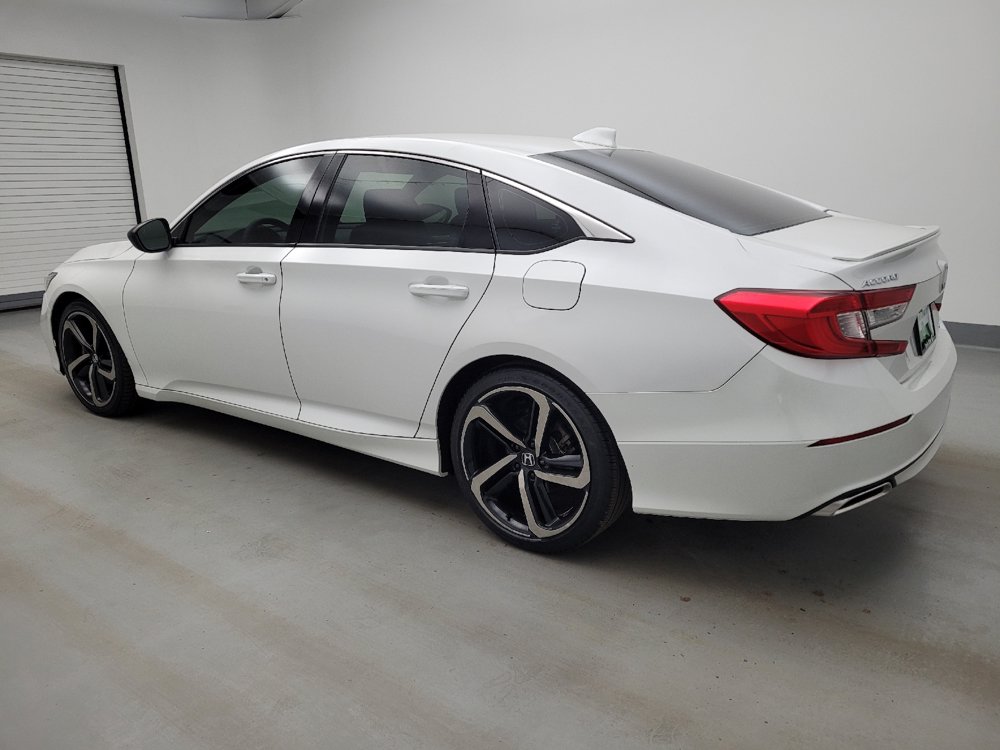 Used 2018 Honda Accord Sport image 3