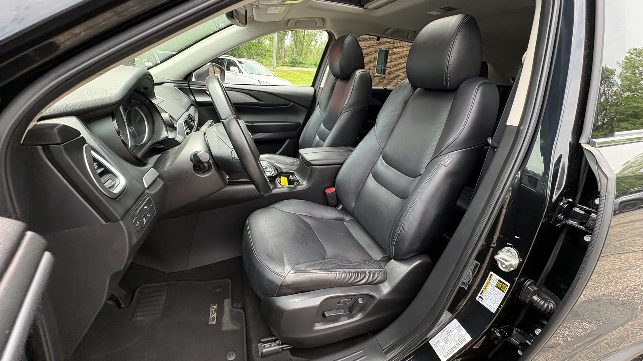 Used 2021 MAZDA CX-9 Touring w/ Touring Premium Package AWD/4WD image 13