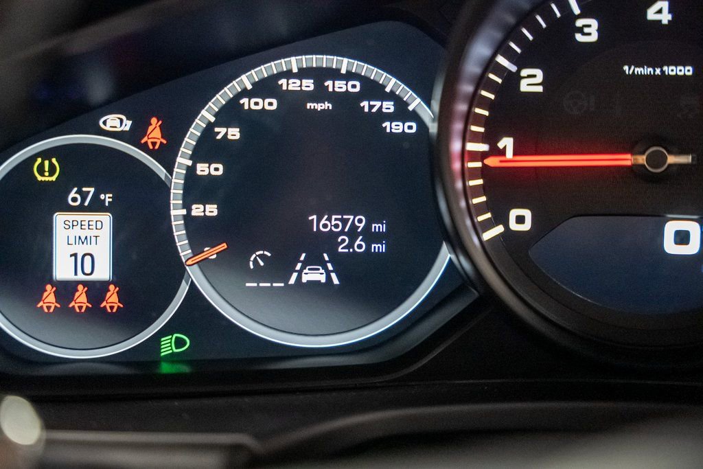 Used 2023 Porsche Panamera Platinum Edition image 45