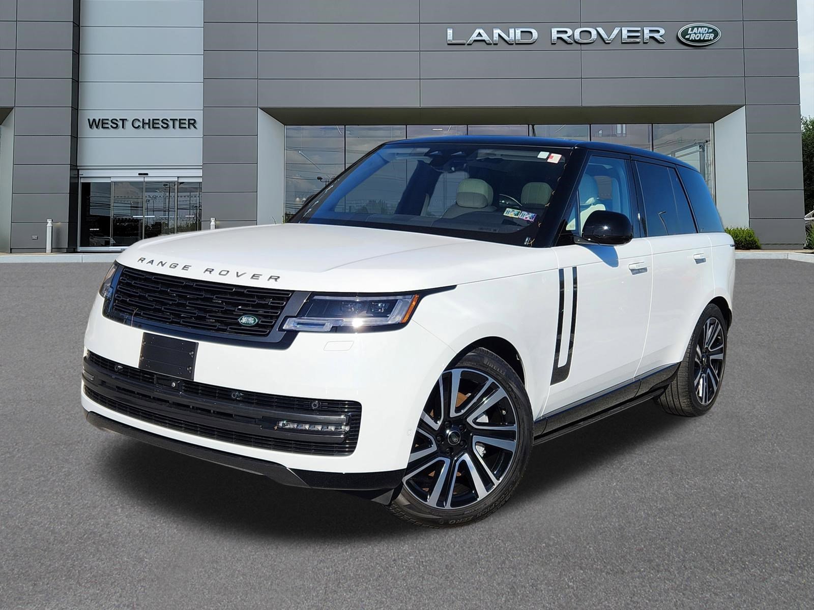 Certified 2023 Land Rover Range Rover SE AWD/4WD image 1