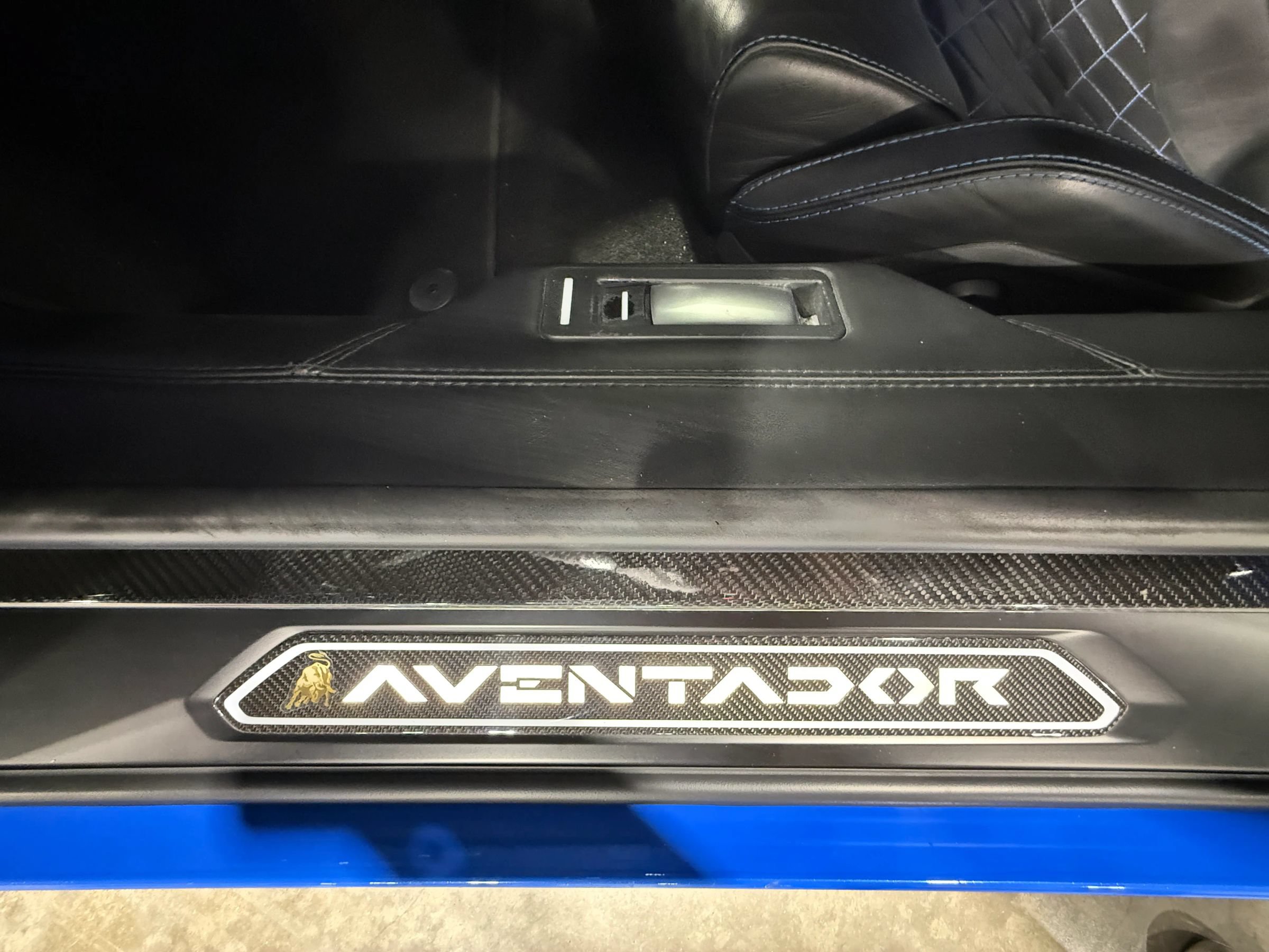 Used 2018 Lamborghini Aventador S AWD/4WD image 98