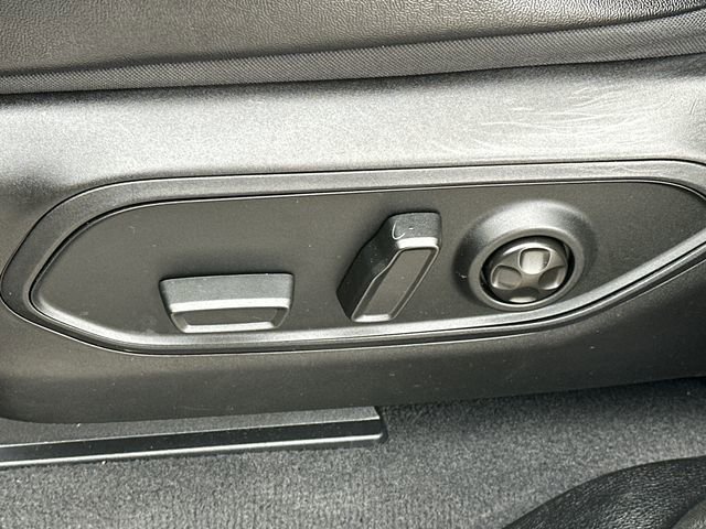 Used 2023 Jeep Grand Cherokee L Limited image 41