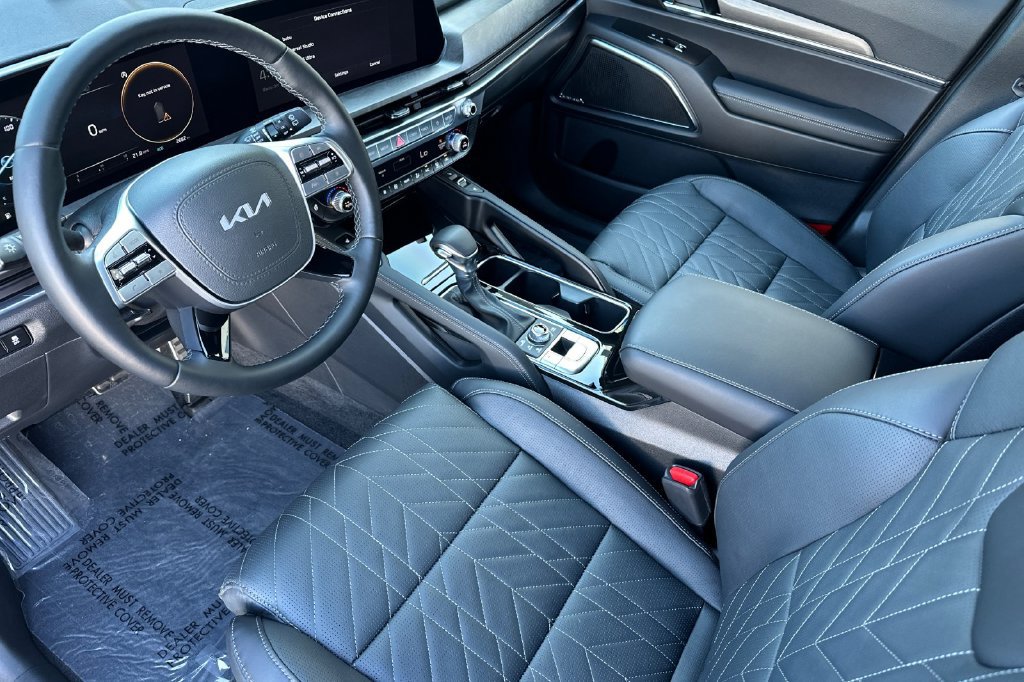 Used 2025 Kia Telluride SX Prestige X-Pro AWD/4WD image 9