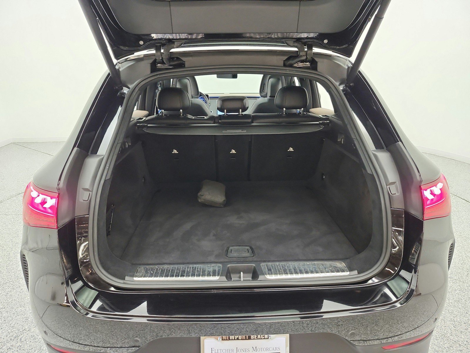 Used 2023 Mercedes-Benz EQE 350+ 4MATIC SUV image 20