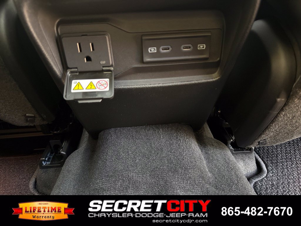 New 2027 Jeep Grand Cherokee L Summit AWD/4WD image 23