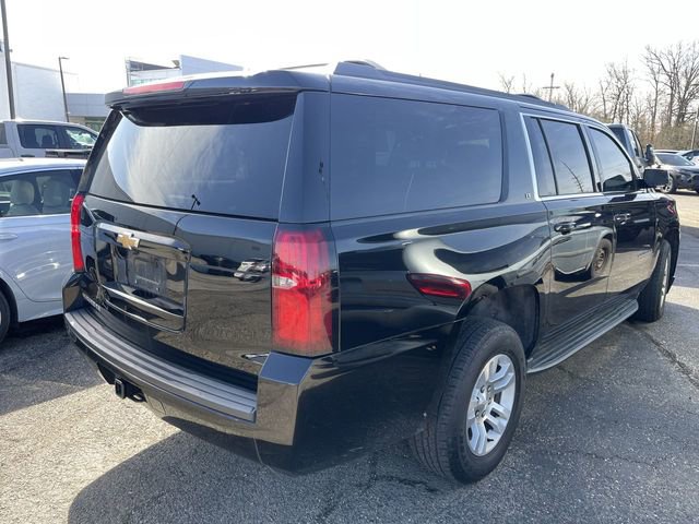 Used 2017 Chevrolet Suburban LT image 11