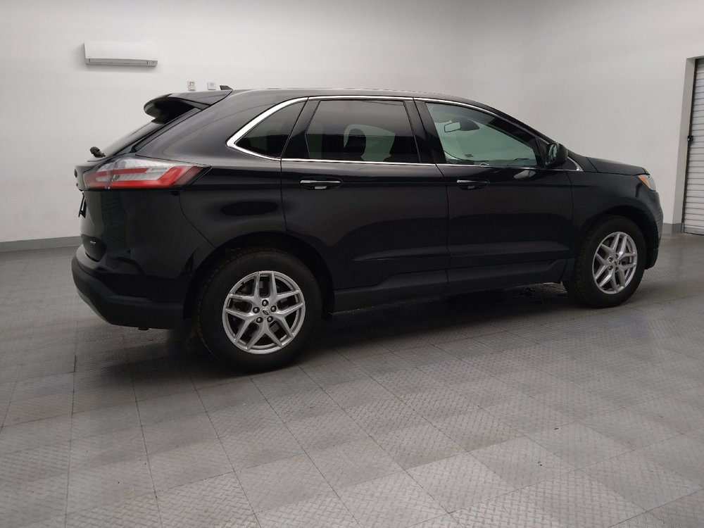 Used 2024 Ford Edge SEL image 10