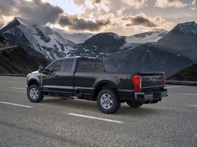 New 2026 Ford F350 XLT w/ FX4 Off-Road Package image 5