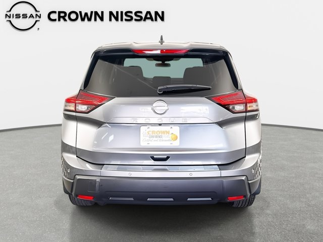 Certified 2025 Nissan Rogue S image 7