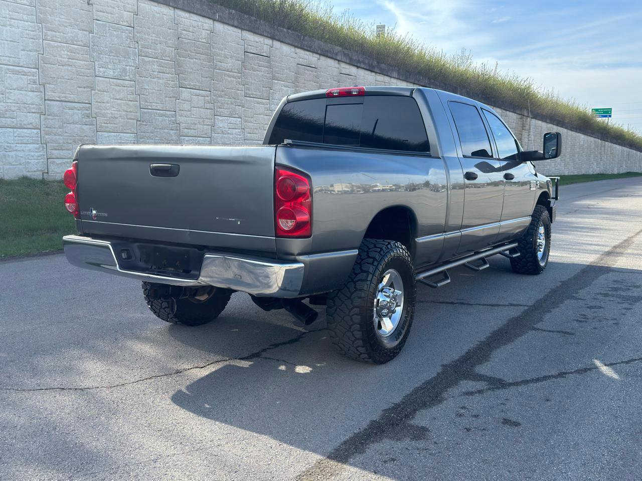 Used 2008 Dodge Ram 3500 Truck SXT w/ Popular Equipment Group AWD/4WD image 3