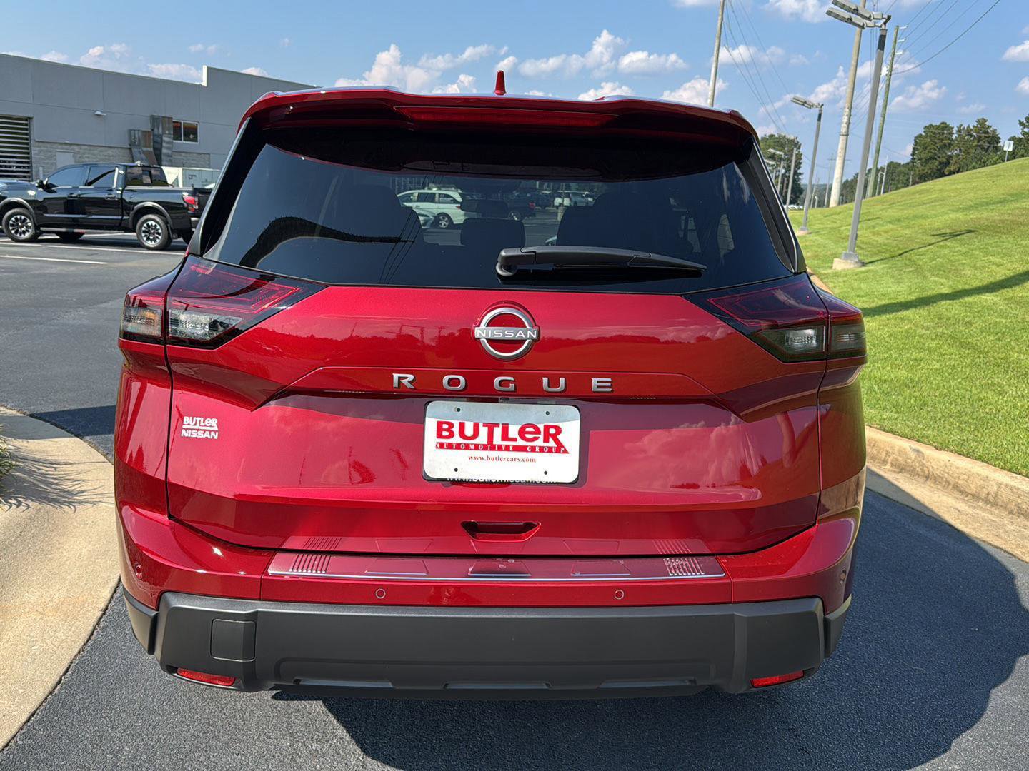 New 2026 Nissan Rogue SV image 4