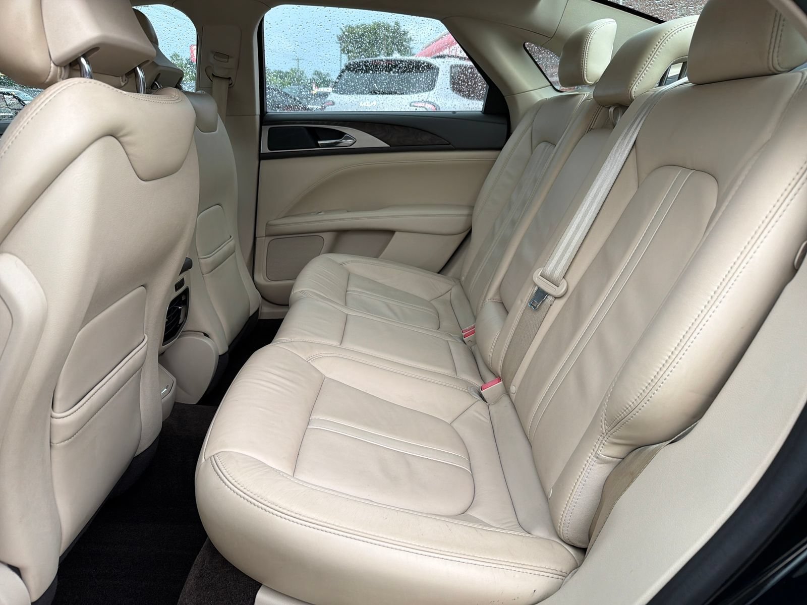 Used 2017 Lincoln MKZ Select w/ Climate Package FWD image 27