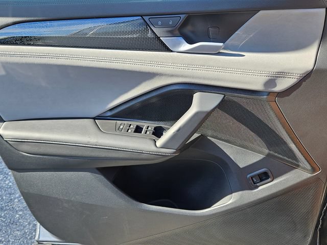 New 2026 Volkswagen Tiguan SE FWD image 27