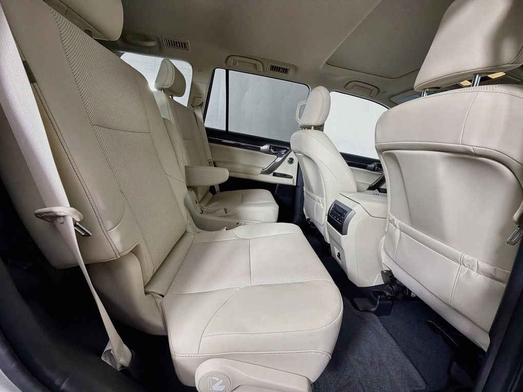 Used 2023 Lexus GX 460 Premium AWD/4WD image 28