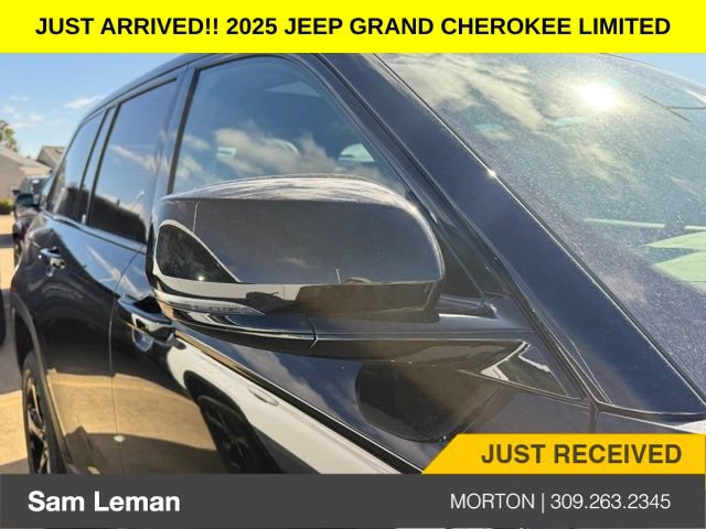 New 2025 Jeep Grand Cherokee Limited w/ Black Appearance Package image 6