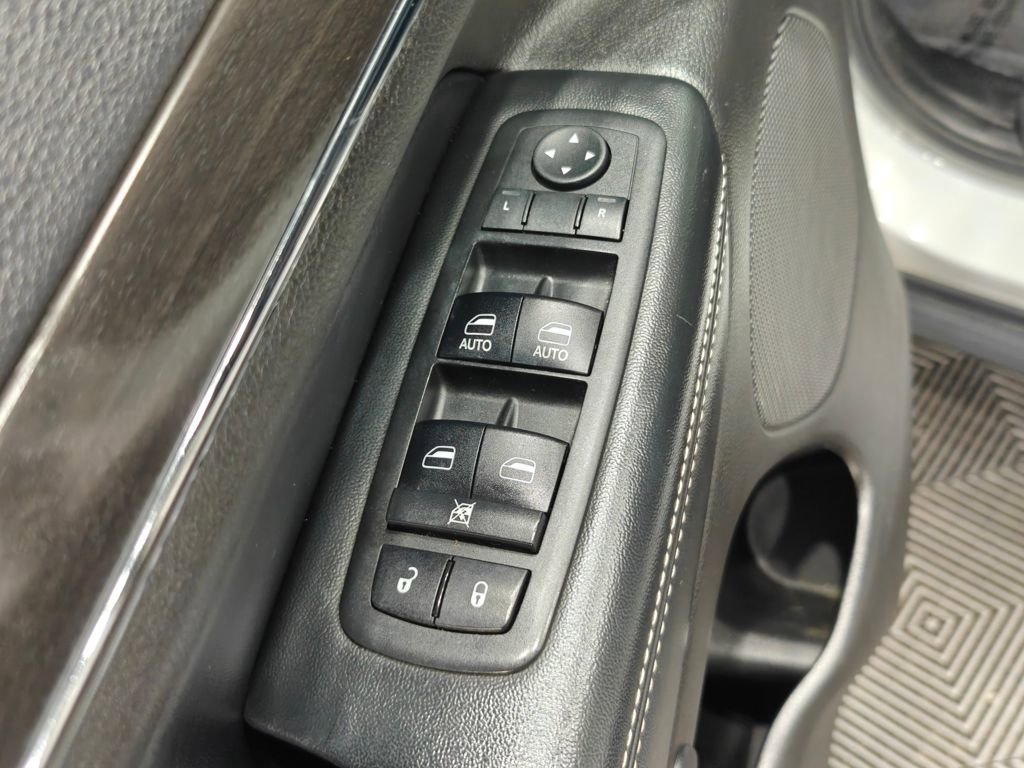 Used 2017 Jeep Grand Cherokee Limited AWD/4WD image 53