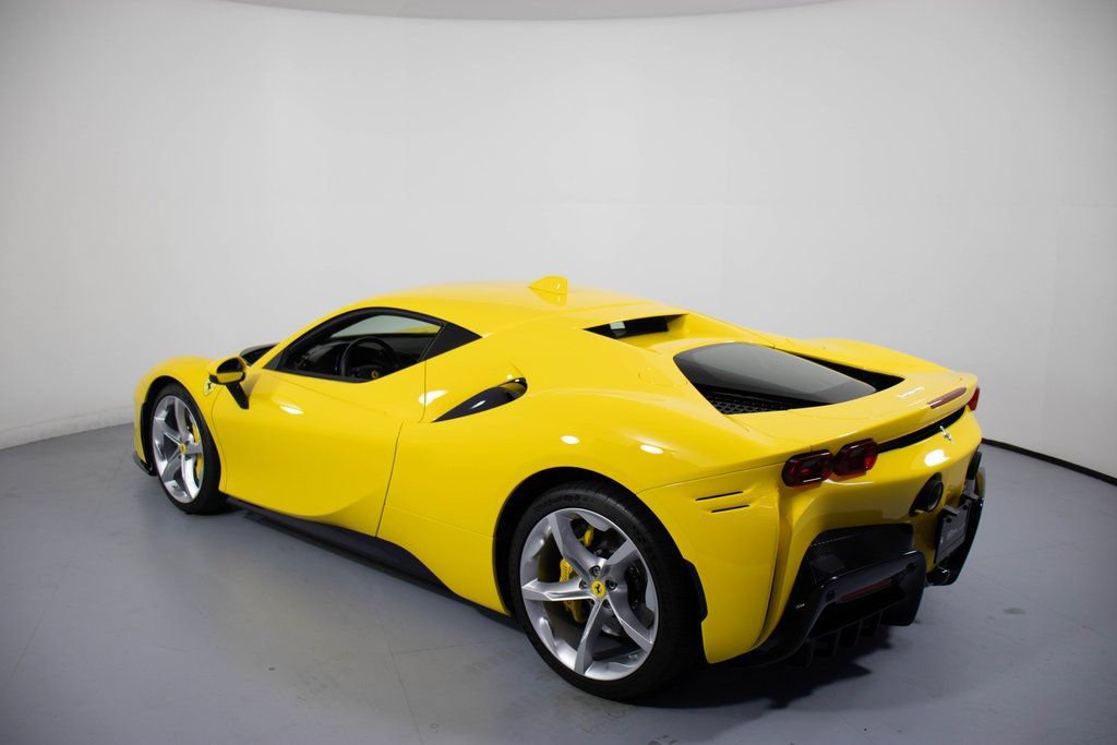 Certified 2022 Ferrari SF90 Stradale AWD/4WD image 8
