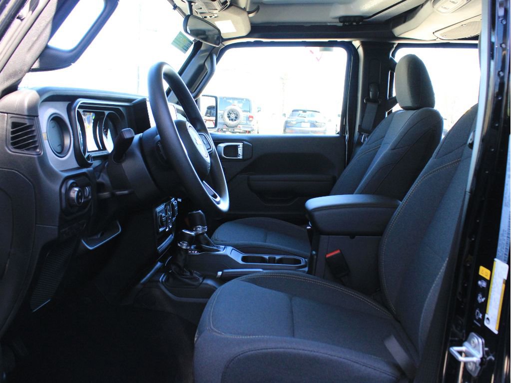 New 2026 Jeep Gladiator Sport image 11