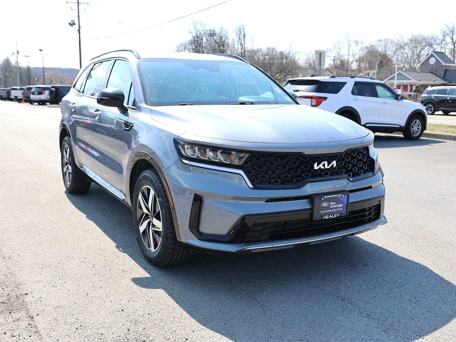 Used 2023 Kia Sorento S image 1