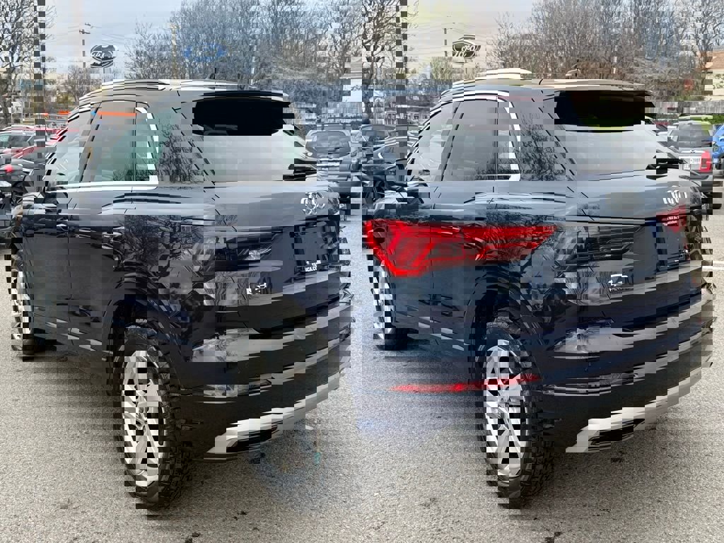 Used 2020 Audi Q3 2.0T Premium w/ Convenience Package image 10