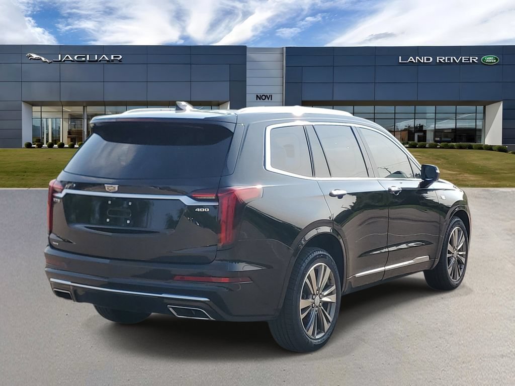 Used 2021 Cadillac XT6 Premium Luxury AWD/4WD image 3