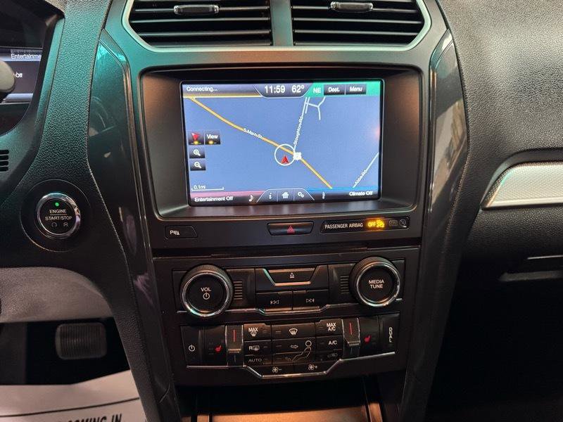 Used 2016 Ford Explorer XLT w/ Equipment Group 202A image 15