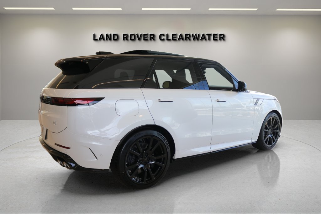 New 2027 Land Rover Range Rover Sport SV AWD/4WD image 4