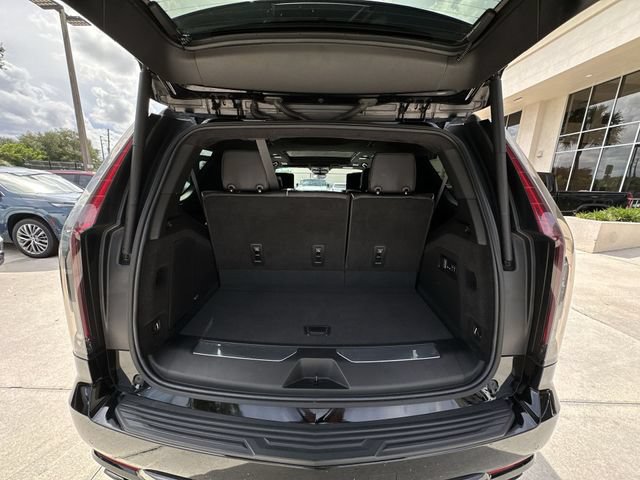 Certified 2023 Cadillac Escalade V AWD/4WD image 33