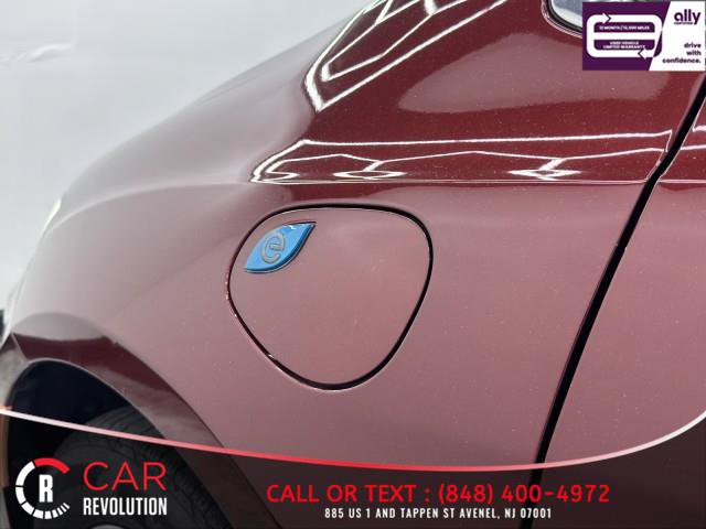 Used 2021 Chrysler Pacifica Touring-L FWD image 77