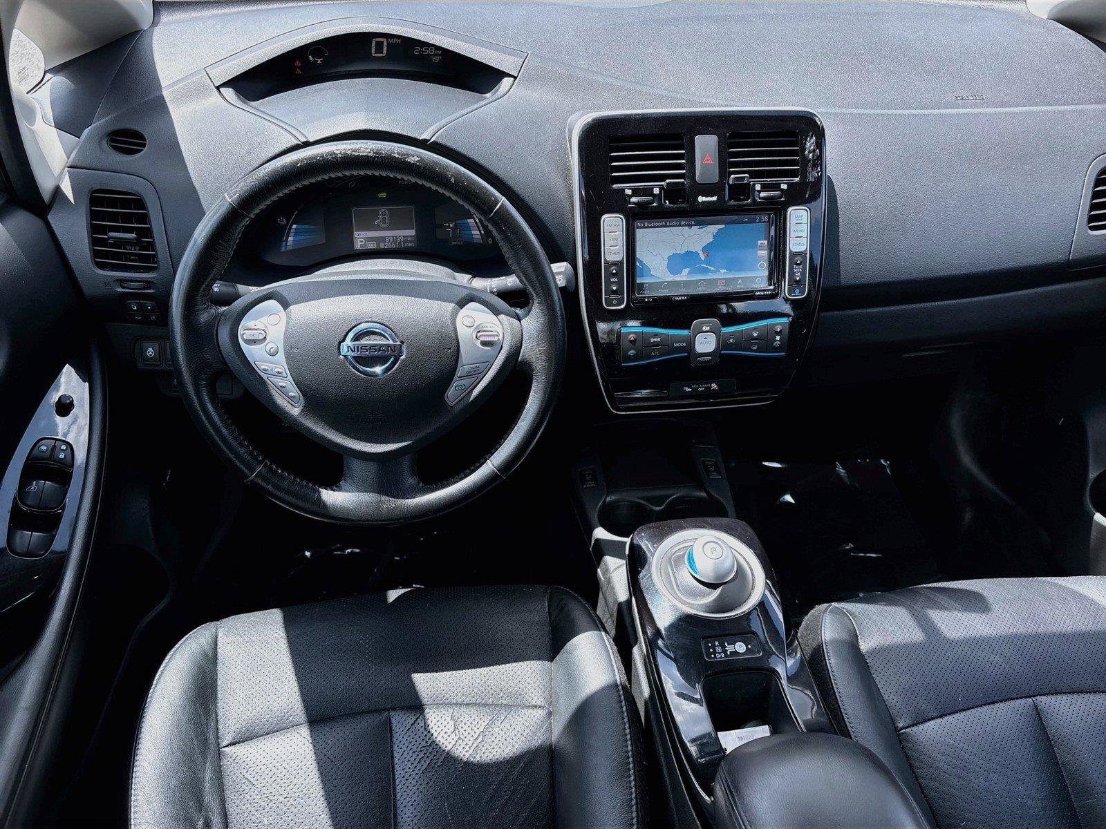 Used 2016 Nissan Leaf SL w/ Premium Package FWD image 21