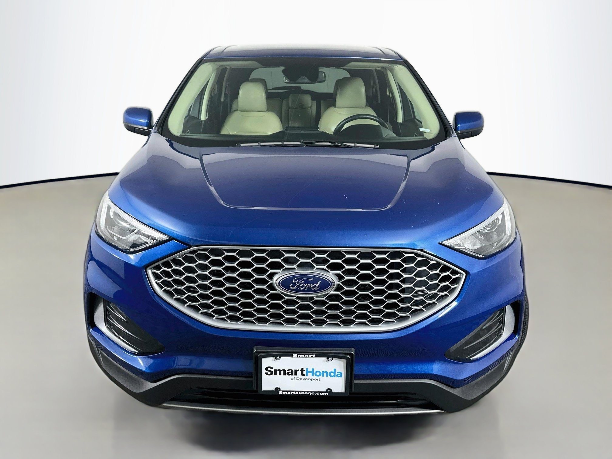 Used 2024 Ford Edge SEL AWD/4WD image 2