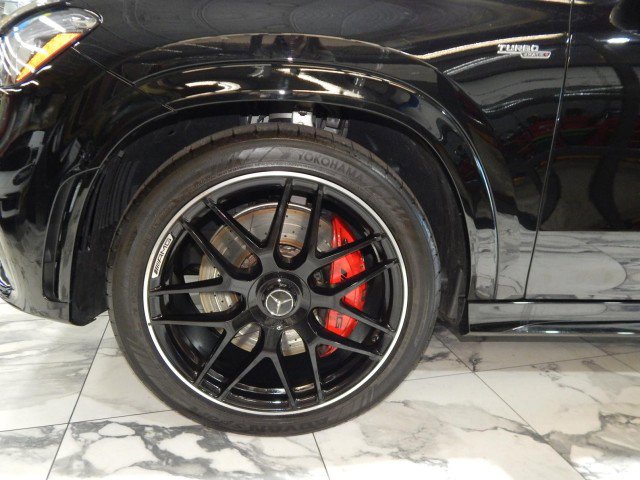 Used 2023 Mercedes-Benz GLE 53 AMG AMG GLE 53 AWD w/ AMG Dynamic Plus Package image 11