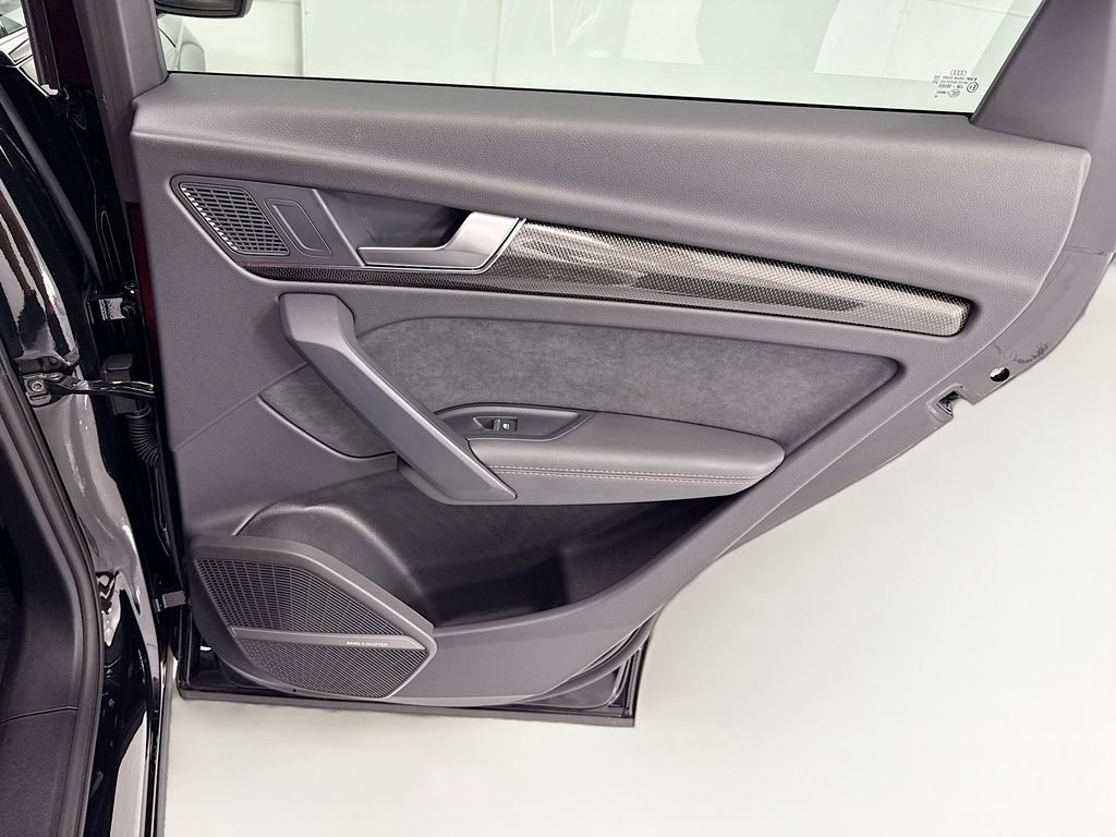 Used 2024 Audi SQ5 Premium Plus w/ S Sport Package AWD/4WD image 26