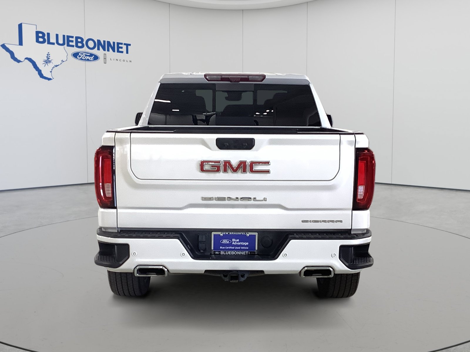 Used 2024 GMC Sierra 1500 Denali w/ Denali Reserve Package AWD/4WD image 6