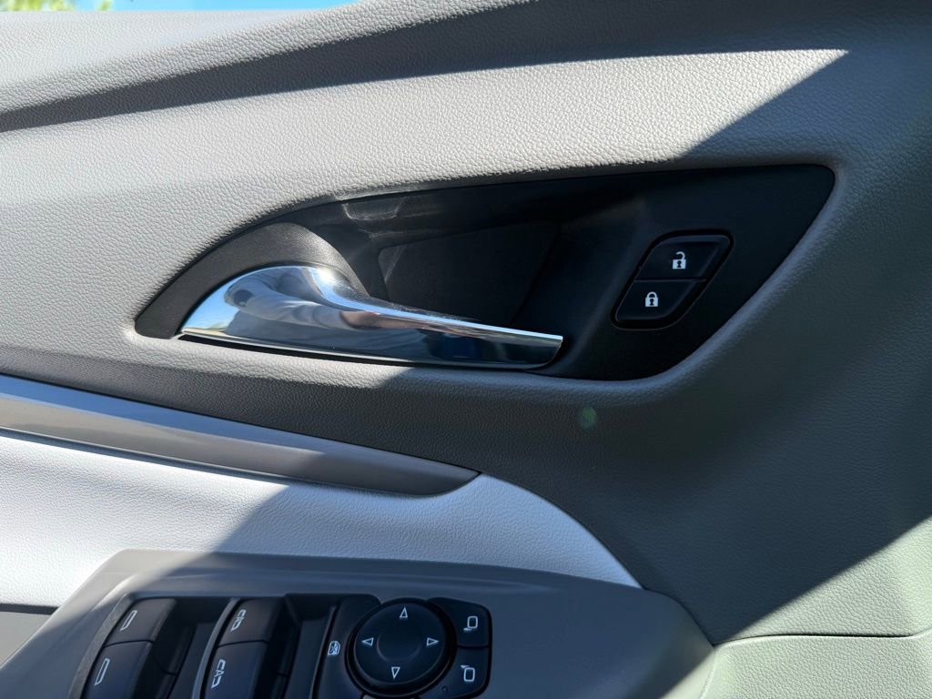 Used 2023 Chevrolet Bolt EUV Premier w/ Sun & Sound Package image 25