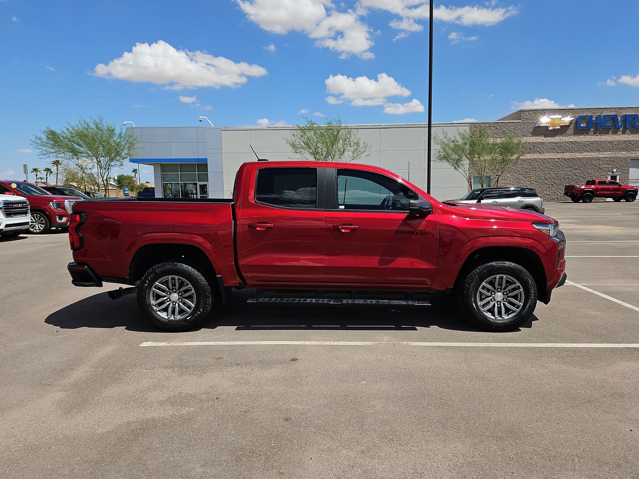 Certified 2024 Chevrolet Colorado LT w/ LT Convenience Package II RWD image 6