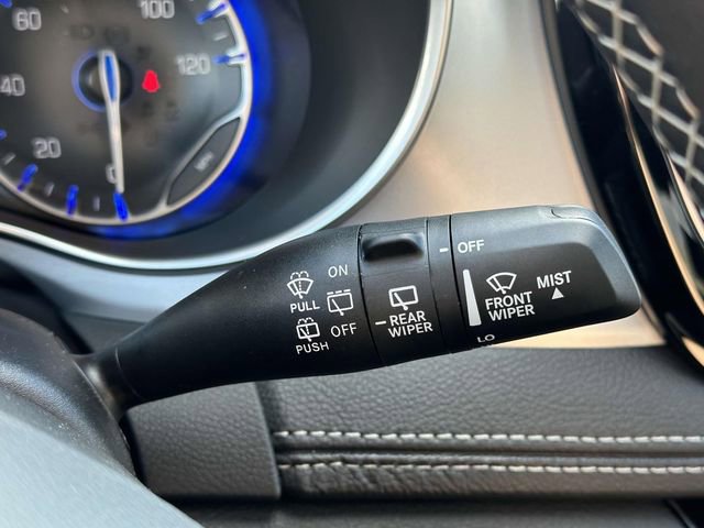 New 2025 Chrysler Pacifica Limited w/ Uconnect Theater Family Group image 12