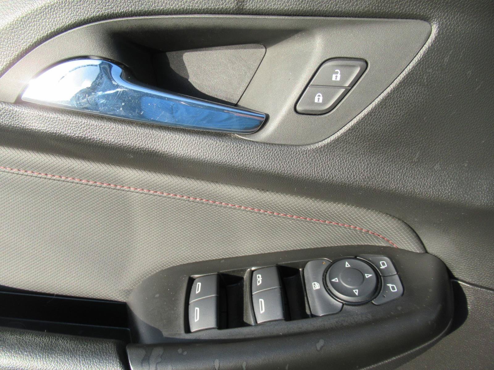 Used 2023 Chevrolet TrailBlazer RS w/ Convenience Package FWD image 20