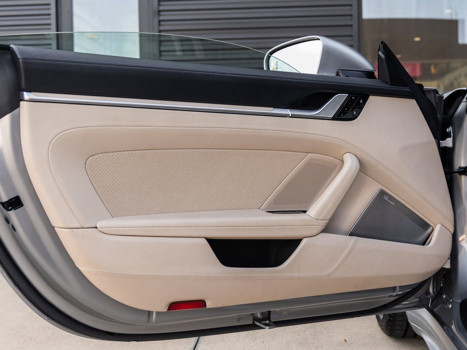 Certified 2021 Porsche 911 Targa 4S Heritage Design image 29