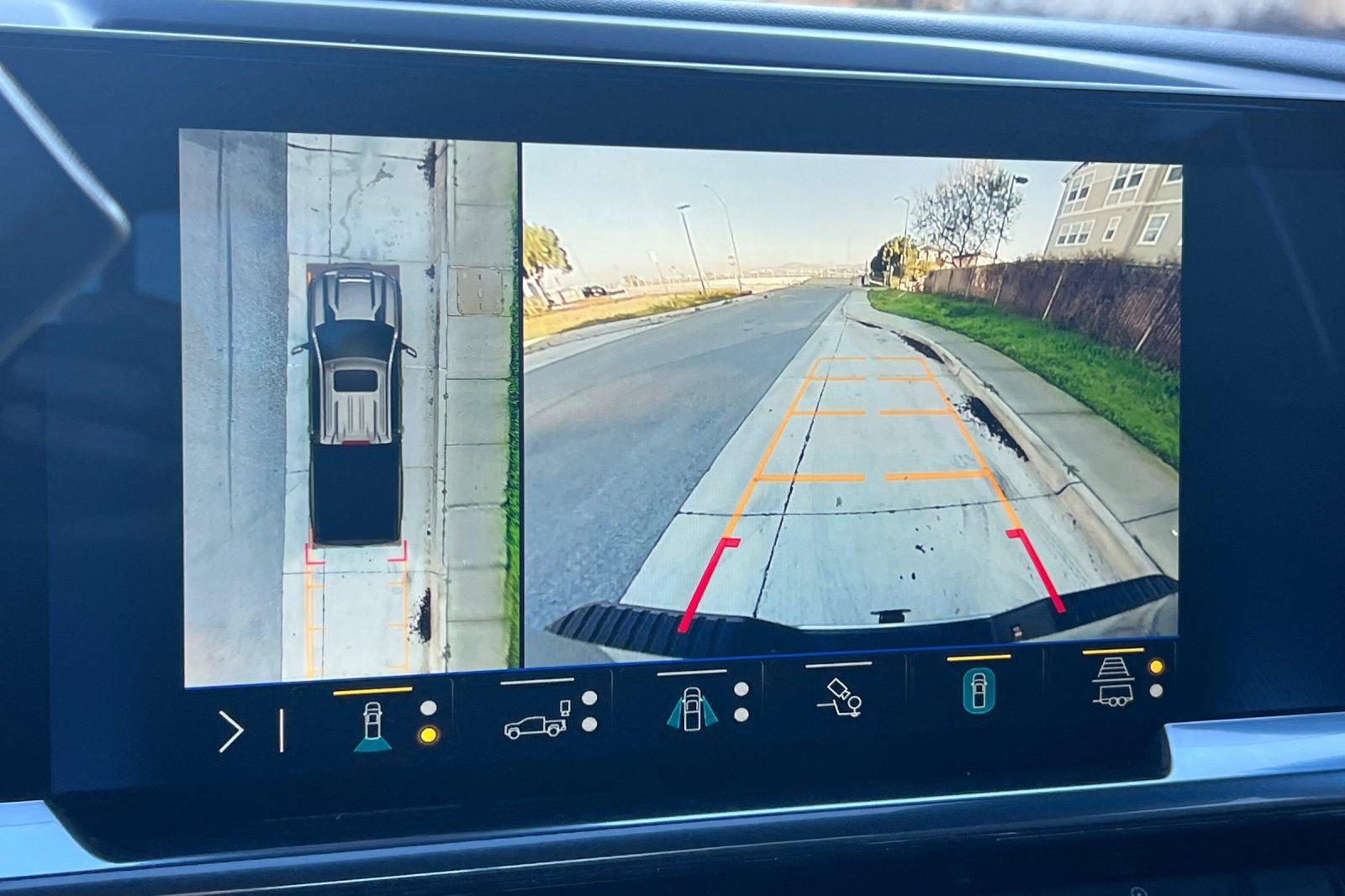 Used 2025 Chevrolet Silverado 2500 High Country w/ High Country Premium Package image 18