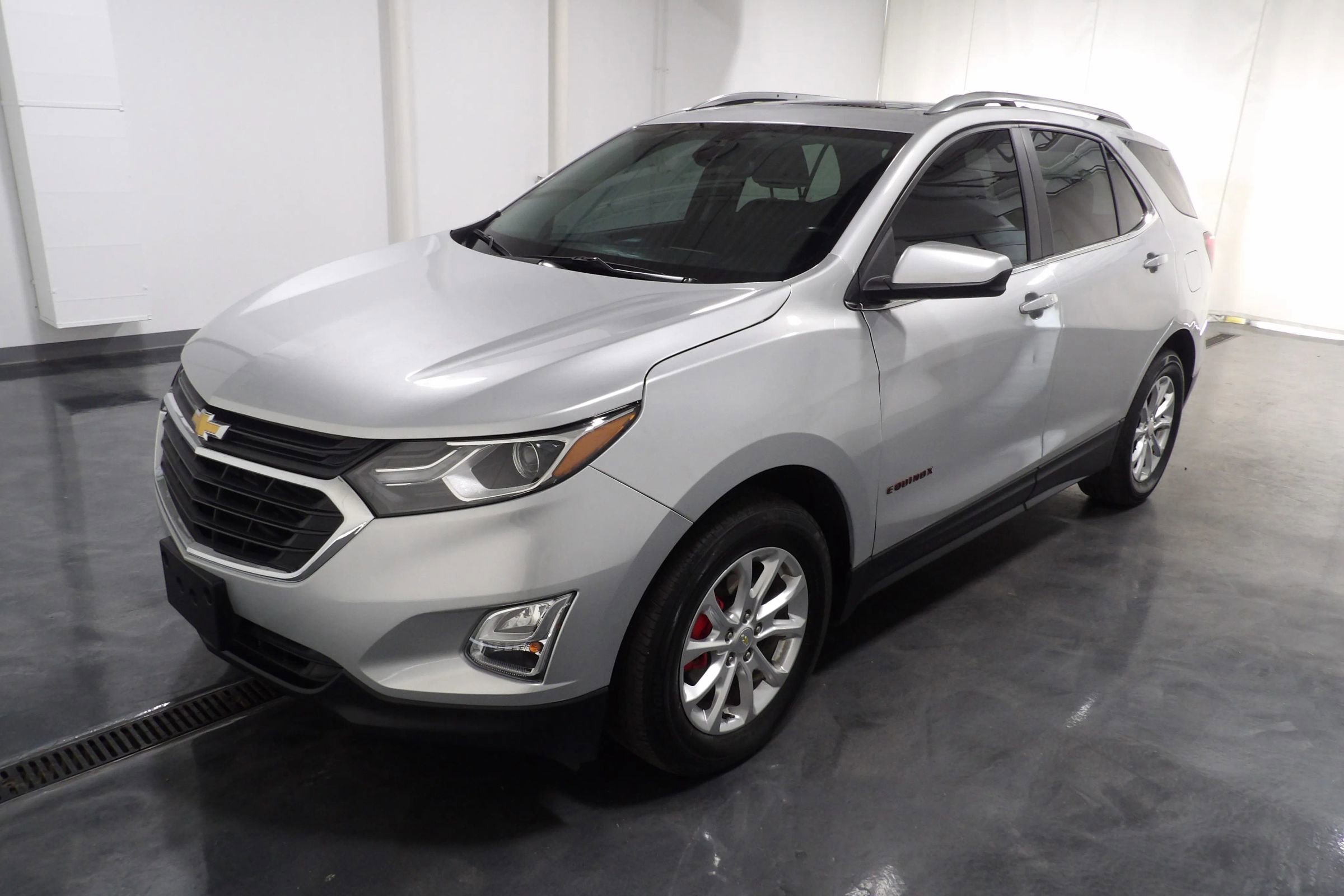 Used 2021 Chevrolet Equinox LT FWD image 3