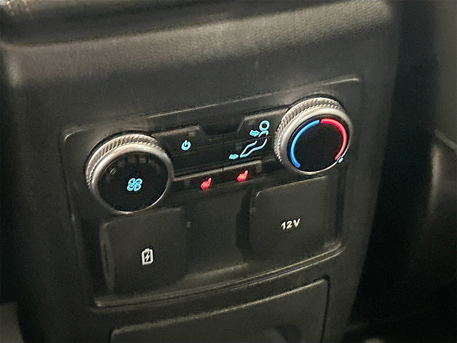 Used 2023 Ford Explorer Timberline image 27