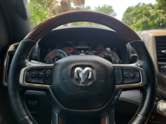 Used 2020 RAM 1500 Longhorn RWD image 31