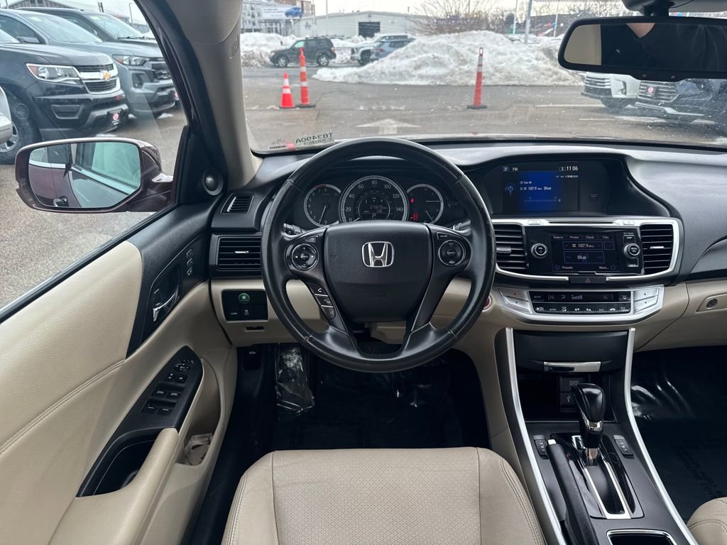Used 2015 Honda Accord EX-L image 12