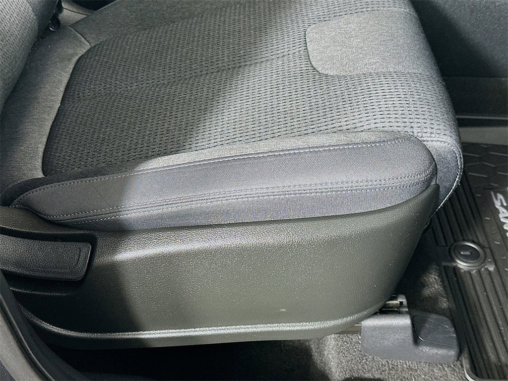 Used 2023 Hyundai Santa Fe SEL w/ Cargo Package image 23