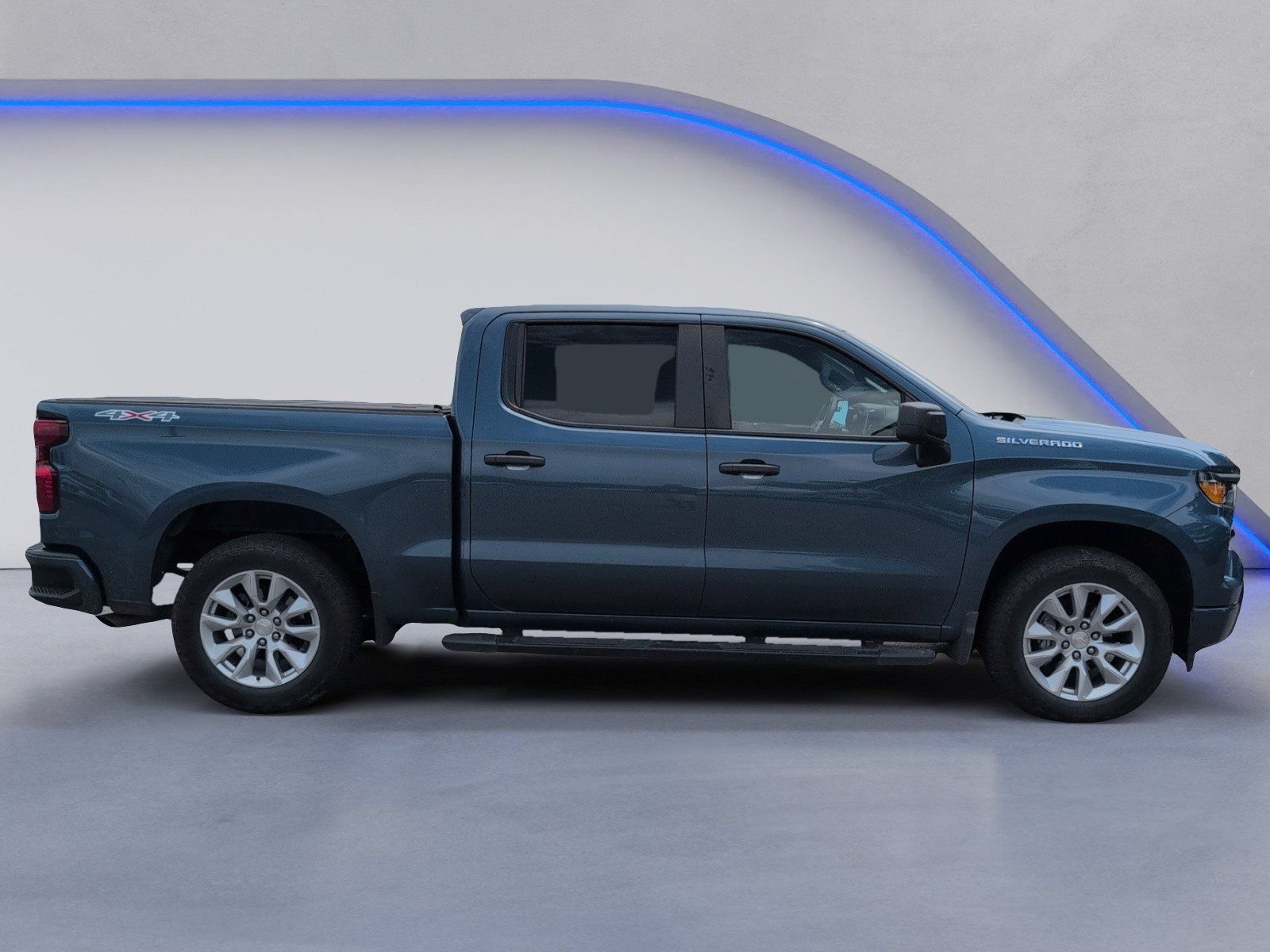 Used 2024 Chevrolet Silverado 1500 Custom AWD/4WD image 5