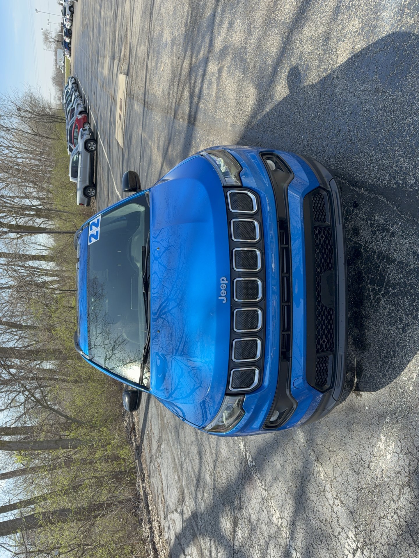 Used 2022 Jeep Compass Latitude w/ Sun and Sound Group AWD/4WD image 8