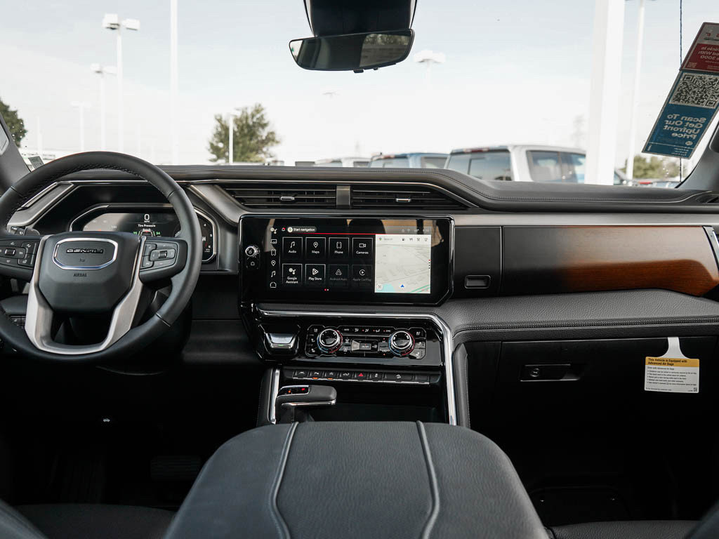 New 2026 GMC Sierra 1500 Denali w/ Denali Reserve Package image 14