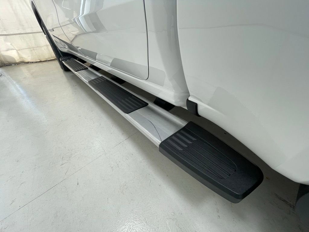 Used 2021 GMC Sierra 1500 SLT w/ SLT Premium Package image 12