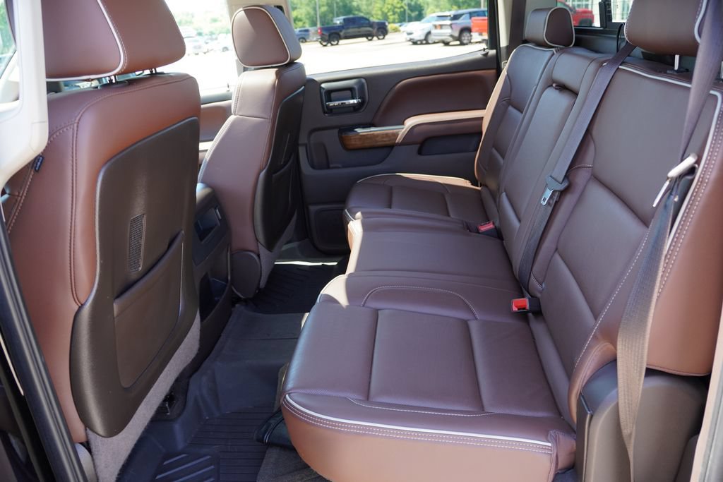 Used 2015 Chevrolet Silverado 3500 High Country w/ Duramax Plus Package AWD/4WD image 19